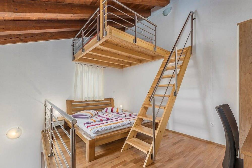 Ganze Wohnung, App Villa Anja / Apartment Bina in Medaki, Istrien