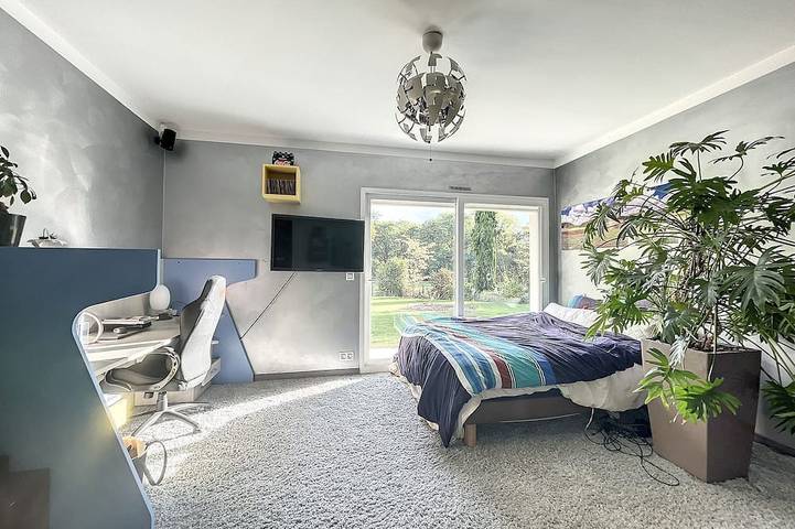 Location de vacances pour 13 personnes, avec jacuzzi ainsi que jardin et sauna, animaux acceptés à Messery - 3