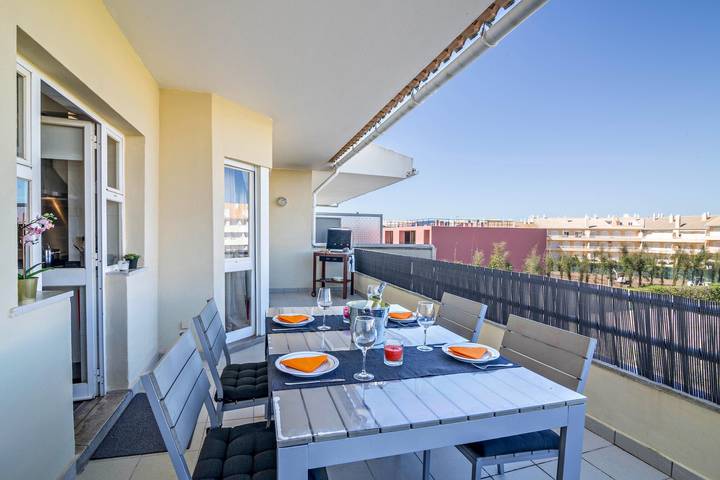 Gîte pour 3 personnes, avec jacuzzi et balcon à Quarteira - 2