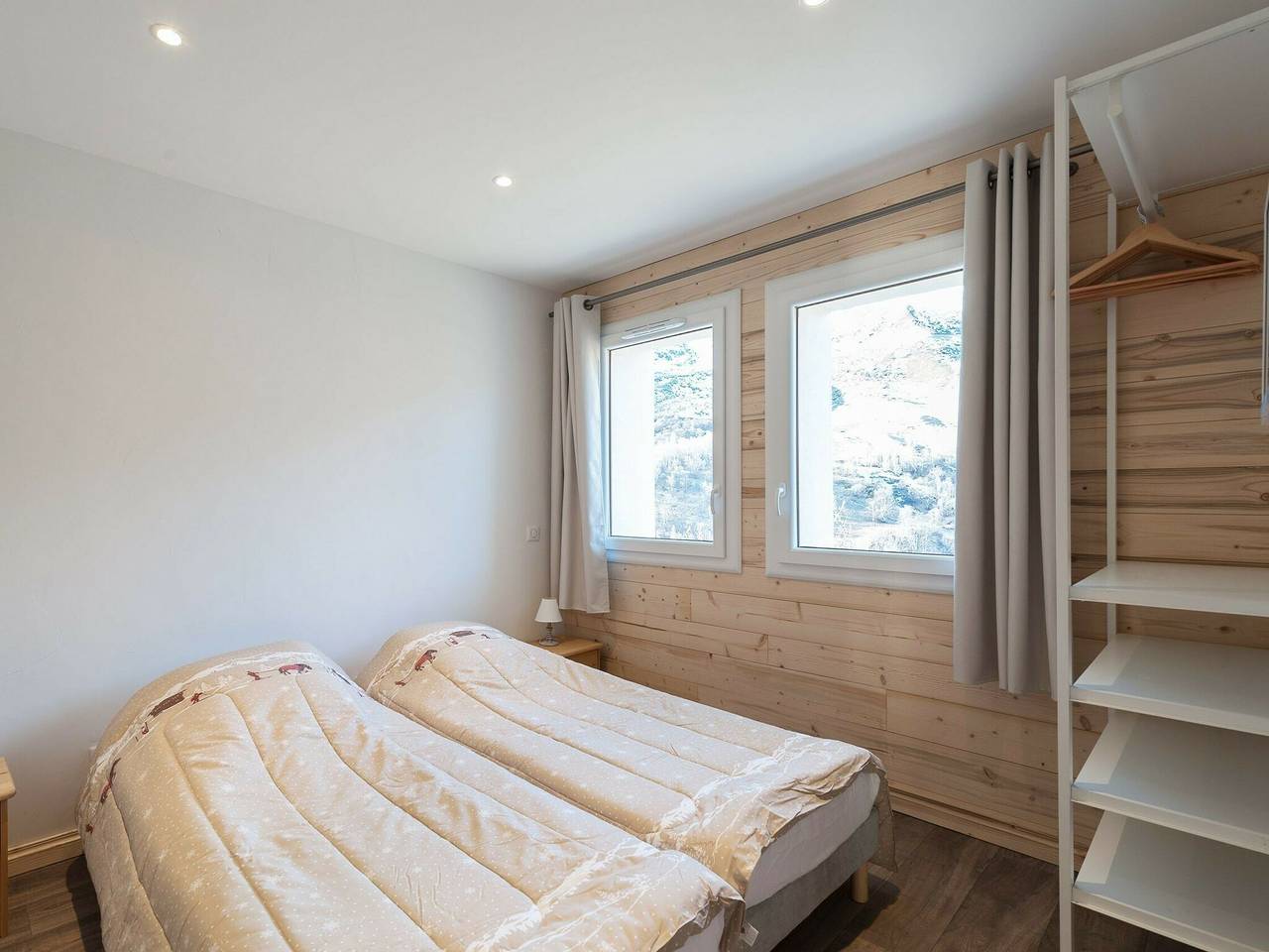 Chalet in Les Menuires an der Skipiste in Les Menuires, Saint-Martin-de-Belleville