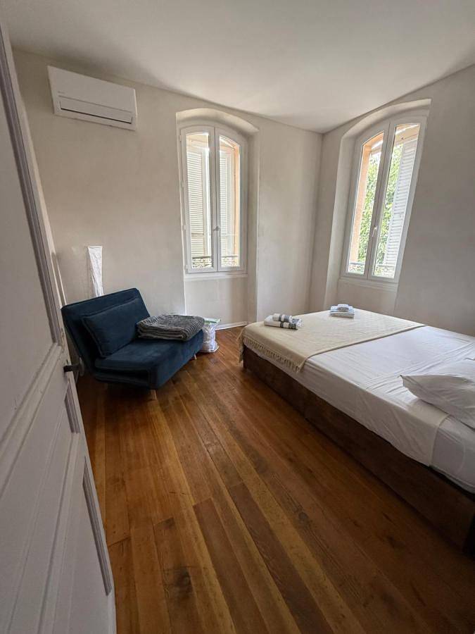 Maison d’hôte pour 3 personnes, avec vue et terrasse, animaux acceptés