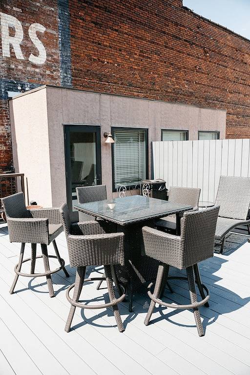 Ganze Wohnung, Einzigartiges Loft-Apartment mit privater Dachterrasse im Herzen der Innenstadt von Knoxville in Knoxville, Knox County (TN)