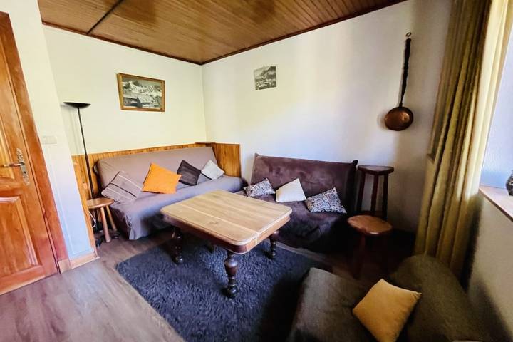 Appartement entier, Maison Rustique Avec Vue Sur La Montagne in La Salle-les-Alpes, Serre Chevalier
