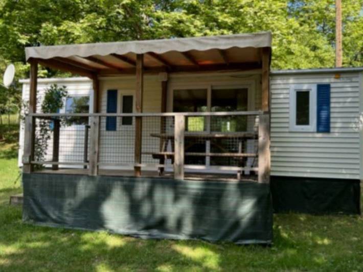 Mobil home pour 6 personnes, avec terrasse et piscine à Saint-Vincent-de-Lamontjoie