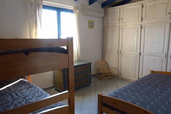 Maison individuelle avec belle vue sur mer, jardin clos et garage in Fautea, Zonza