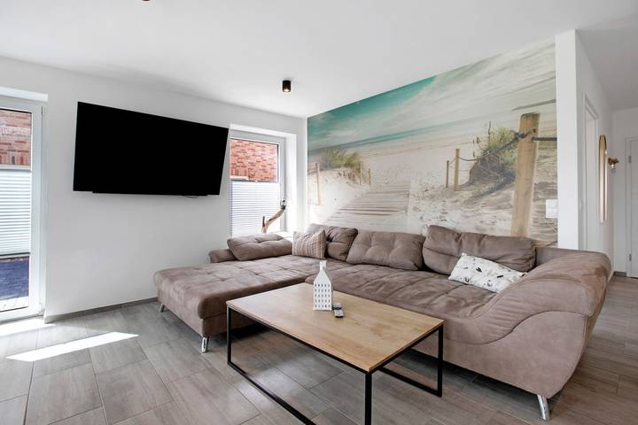 Holiday Home Ebbe with Sauna & Dogs, up to 14 Guests, Near the North Sea