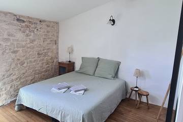 Gîte pour 4 personnes à Castelnau-Valence
