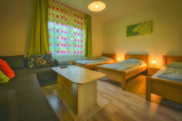 Ferienhaus für 9 Personen, mit Pool und Garten, mit Haustier in Siofok - 3