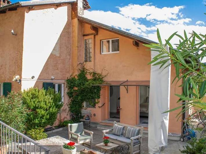 Ferienhaus für 4 Personen, mit Seeblick und Garten sowie Ausblick