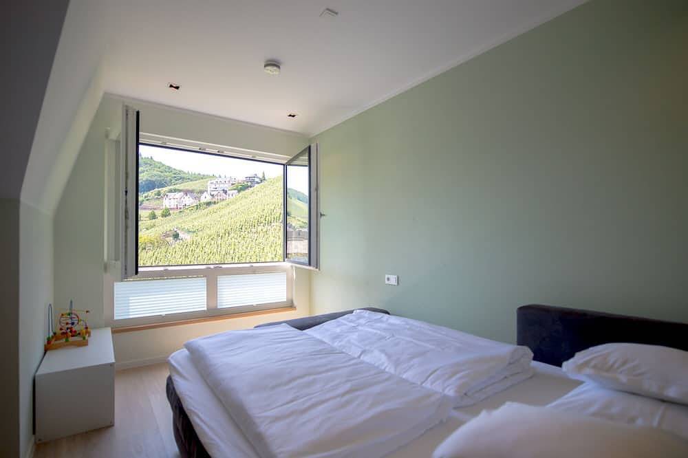Ganze Wohnung, Ferienwohnung Kranklay im Gästehaus Ch Berres in Ürzig, Bernkastel-Kues & Umgebung