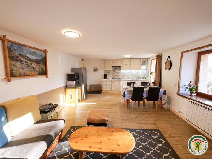 Gîte pour 4 personnes, avec jardin à Embrun - 3