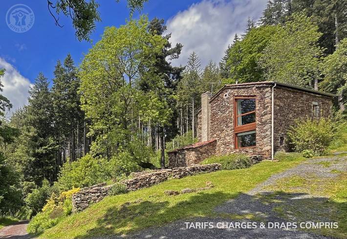 Gîte pour 5 personnes, avec terrasse et jardin
