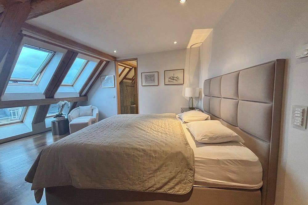 Apartamento entero, Lakeside luxury flat · 2Br · Private lift · 2 Bath · Enge Zürich in Zúrich, Distrito de Zúrich