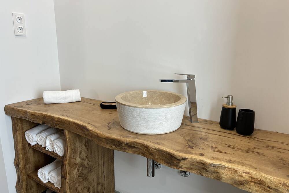 Chambre privée à 30 min au Sud de Porto in Freguesia de Romariz, Aveiro Distrikt