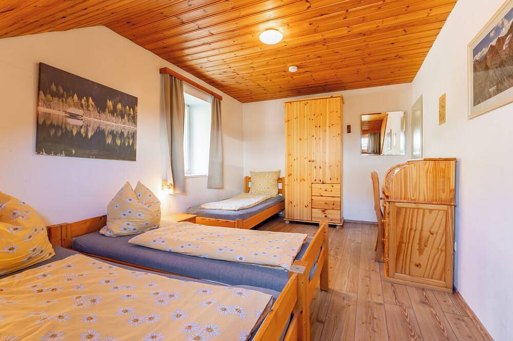 Haus in den Bergen anbei mehrere Skigebieten in Obervellach, Lieser-Maltatal