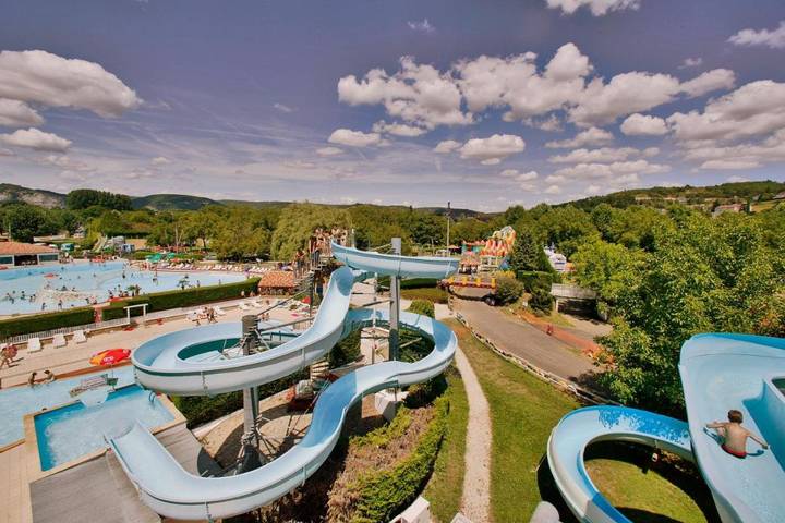 Parc de vacances pour 4 personnes, avec jardin ainsi que piscine et vue dans le Lot - 3