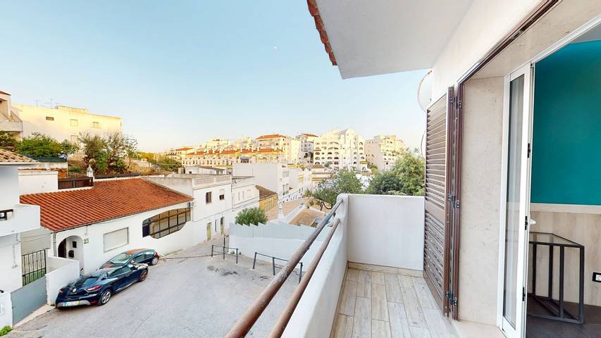 Apartamento entero, Apartamento T1 Caliços 600mt da Praia in Albufeira e Olhos de Água, Distrito de Faro
