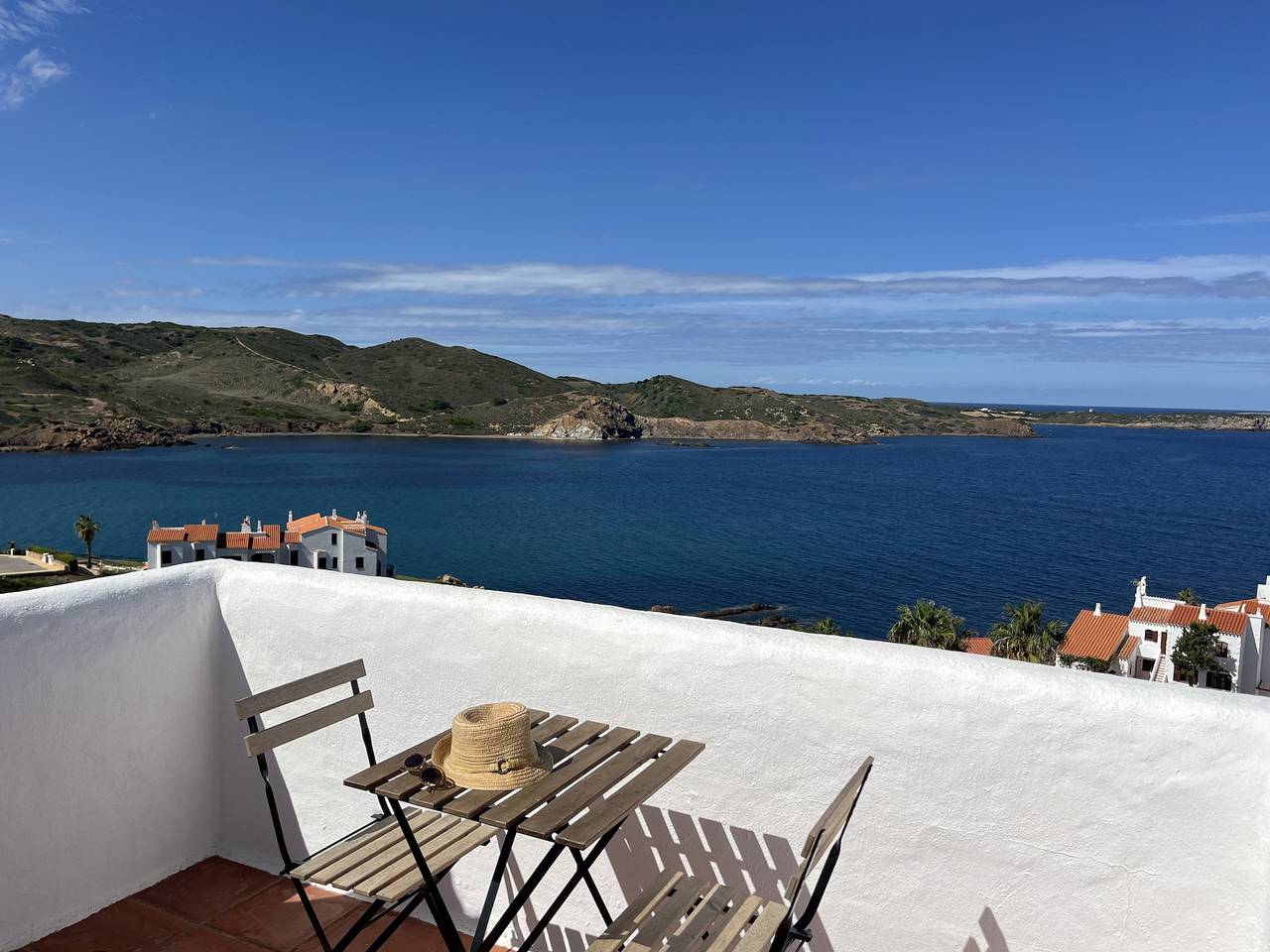 Apartamento entero, Apartamento de vacaciones para 4 personas con terraza in Playa de Fornells, Es Mercadal