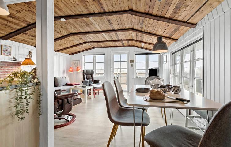 Ferienhaus für 5 Personen mit Terrasse in Grenå Strand, Grenaa