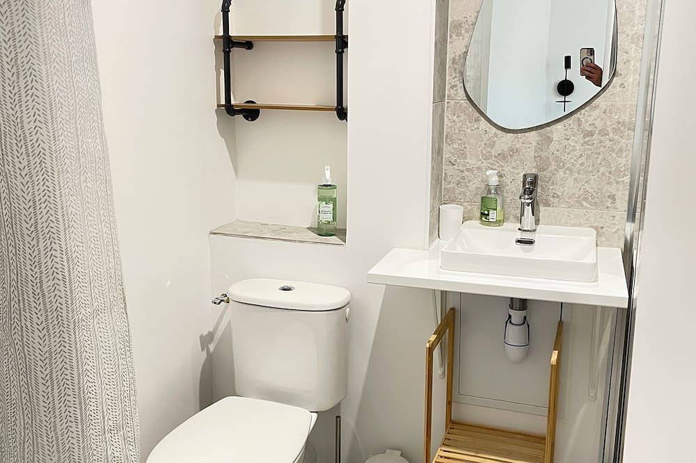 Entire apartment, Studio in the heart of Chabeuil in Chabeuil, Valence region