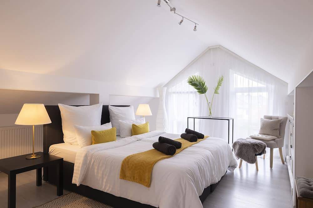 Ganze Wohnung, Design Maisonette-5 Min vom Weiher entfernt mit tolle Wanderwege und Fahrradwege in Schiffweiler, Saarland