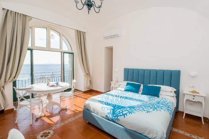 Apartamento de vacaciones para 3 personas, con vistas y terraza - 1