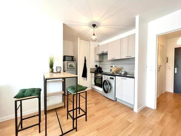 Gîte pour 2 personnes, avec terrasse à Lanester - 4