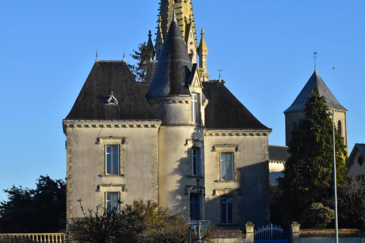 Château Maranne in Parthenay, Deux-Sèvres