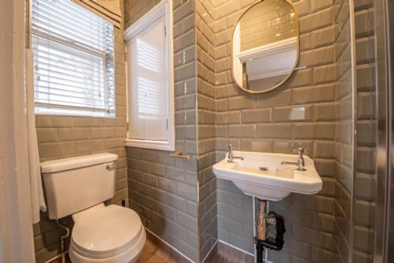 Entire apartment, Host Stay Woodroffe Arms Hope Double Room 1 in Derbyshire