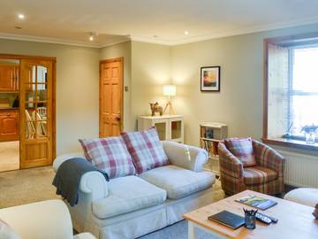 Holiday Rental for 5 People in Drumnadrochit, Loch Ness, Photo 2
