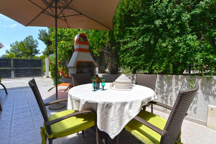 Ferienwohnung für 2 Personen, mit Terrasse und Balkon/Terrasse in Fazana - 4