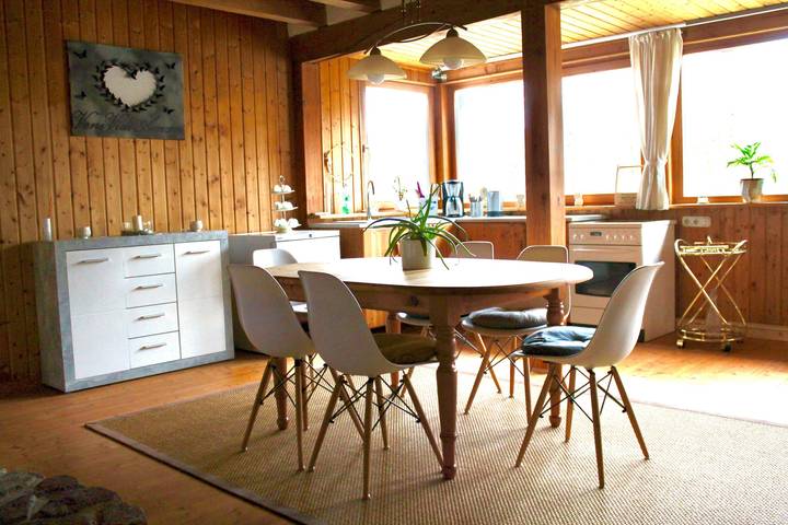 Ferienwohnung für 6 Personen, mit Garten in Beckingen