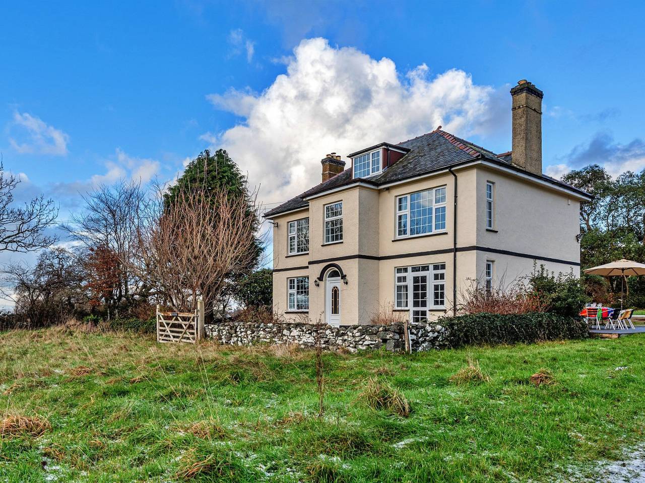 Tan y Fron Hideaway in Dyffryn Ardudwy, Snowdonia