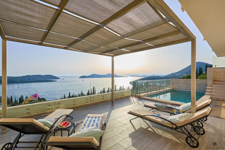 Ferienhaus für 4 Personen, mit Terrasse und Garten