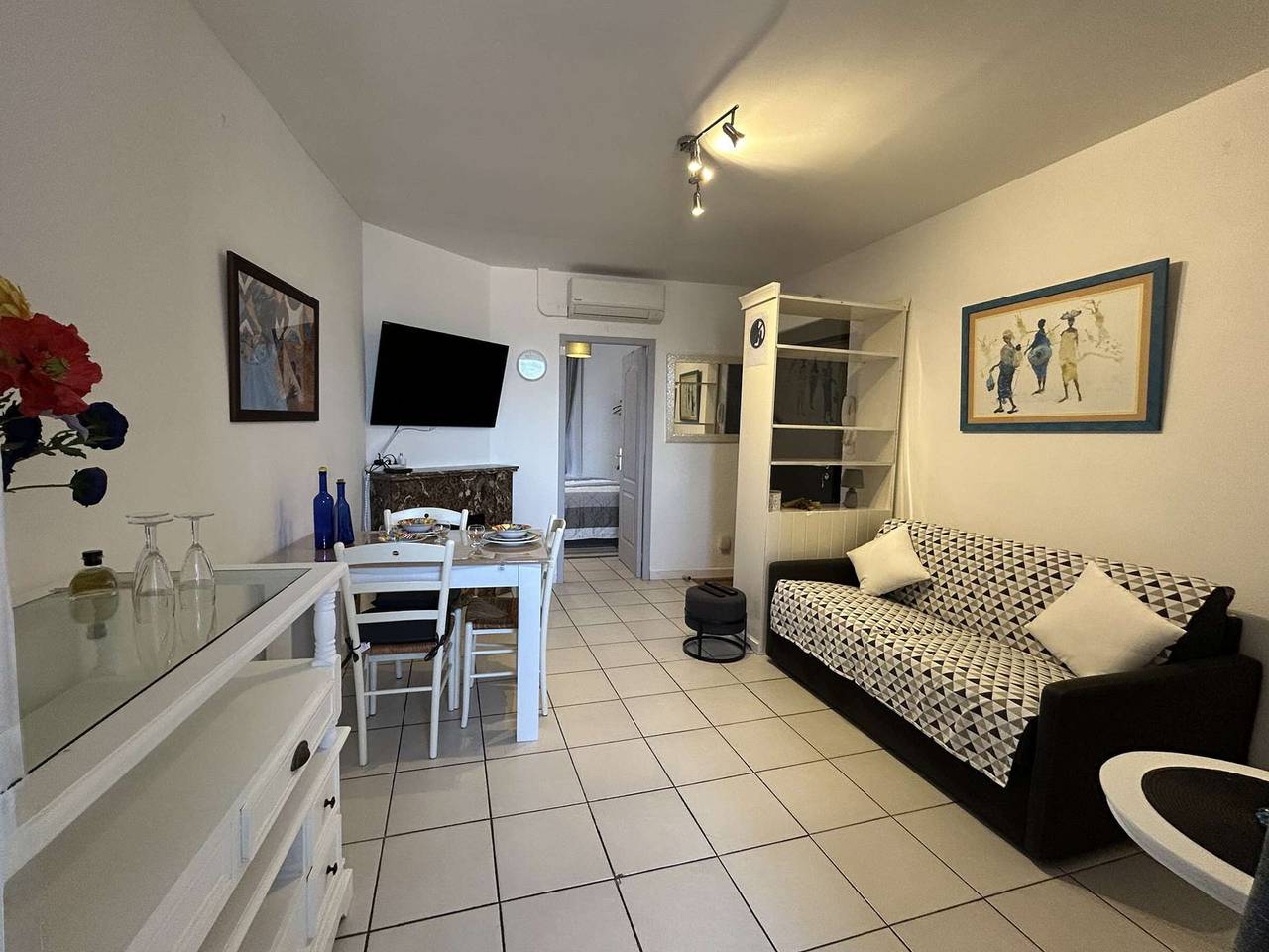 Appartement entier, Appartement en centre avec clim - 3 pers. in Saint-Raphaël, Massif de l'Esterel