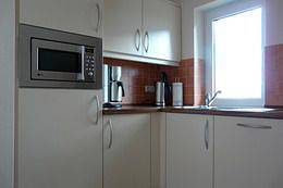 Ferienhaus in Göhren-Lebbin mit Seeblick, Balkon und unmittelbarer Strandlage in Göhren-Lebbin, Fleesensee