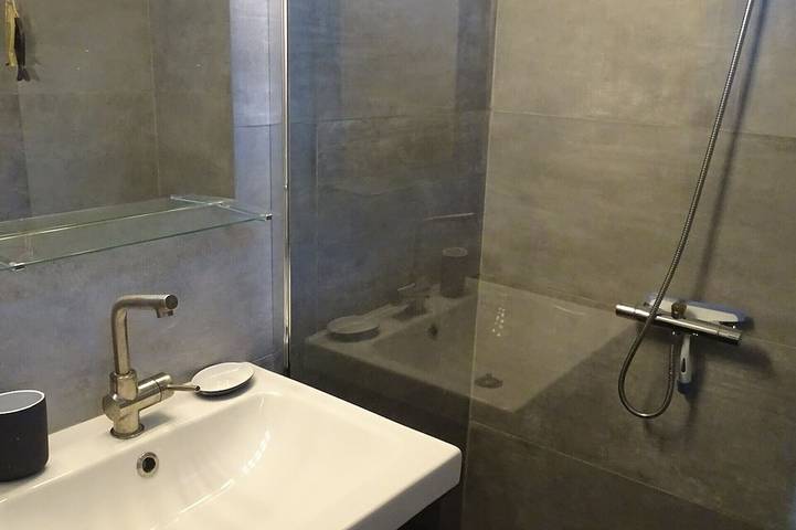 Villa pour 4 personnes, avec piscine ainsi que terrasse et jardin, animaux acceptés à Aix-en-Provence - 4