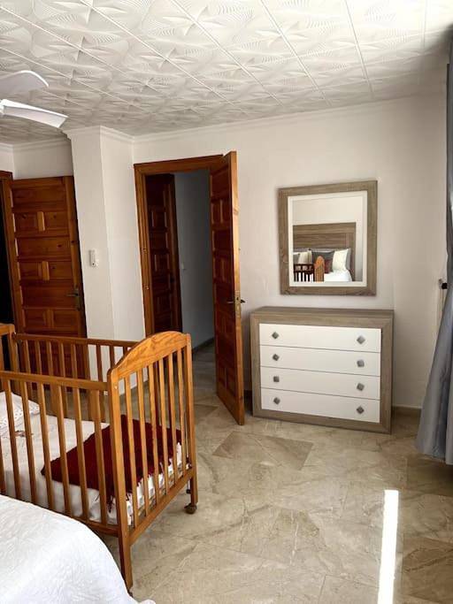 Casa rural para 8 personas, con piscina además de jardín y vistas, Familias con niños La Caleta de Vélez - 4