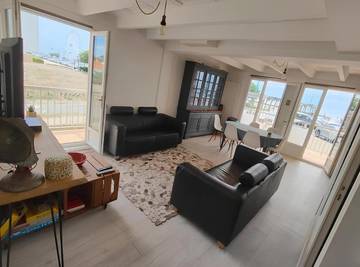 Gîte pour 6 personnes, avec vue et terrasse, animaux acceptés dans Casino La Pastourelle