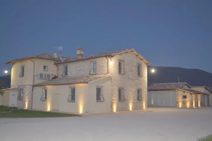 Apartamento de vacaciones para 5 personas, con vistas y jardín, Se admiten mascotas - 1