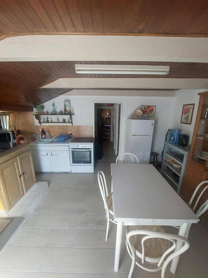 Gîte pour 4 personnes, avec Terrasse à Le Béage - 3