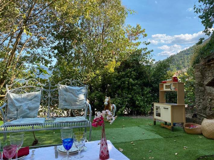 Appartement de vacances pour 2 personnes, avec Balcon et Terrasse ainsi que Jardin et Vue