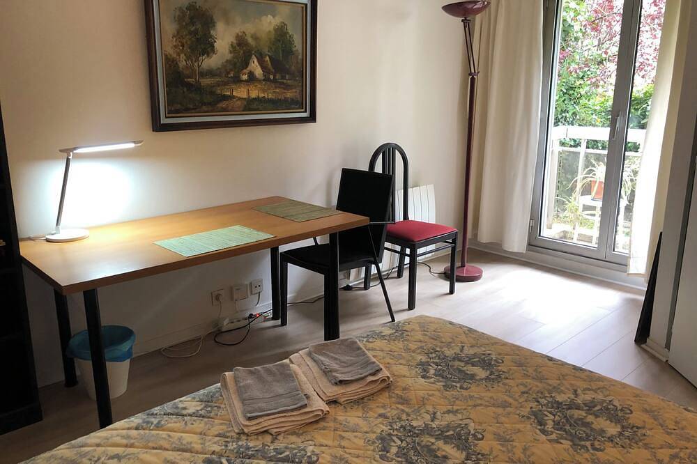 Appartement De Vacances pour 2 Personnes dans Vanves, Hauts-de-Seine