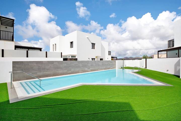 Villa voor 5 personen, met Balkon en Tuin in Yaiza