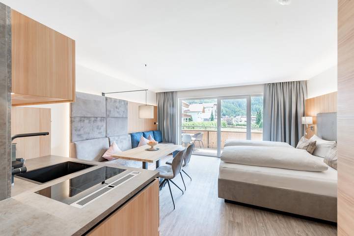 Hôtel pour 4 personnes, avec jardin et jacuzzi ainsi que sauna et piscine, adapté aux familles à Jerzens - 3