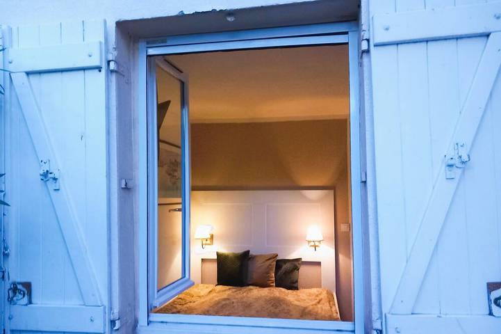 Appartement entier, Appartment (2 rooms / 4 persons) with terrasse and swimminpool in Fréjus, Côte méditerranéenne (France)