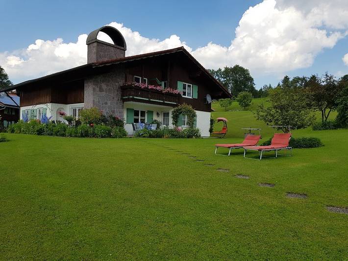 Ferienhaus für 2 Personen, mit Garten in Pfronten