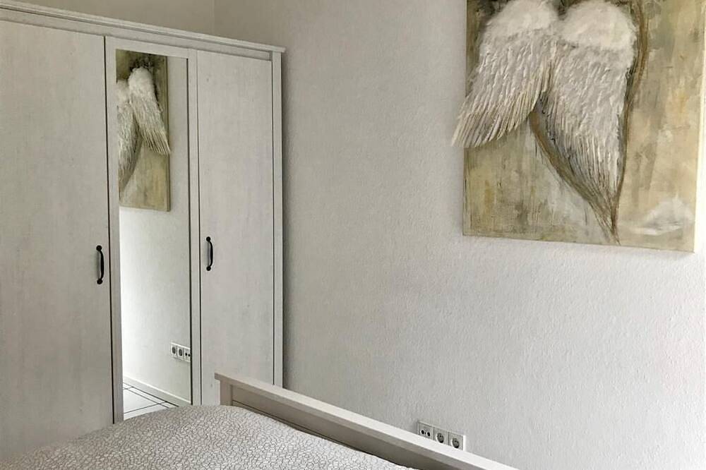 Ganze Wohnung, Schicke 2-Zimmer-Wohlfühloase mit Terrasse & Garten in Waldbronn in Waldbronn, Nordschwarzwald