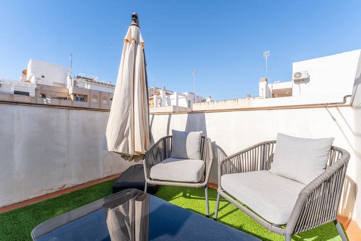 Apartment for 4 people, with balcony in Torrevieja