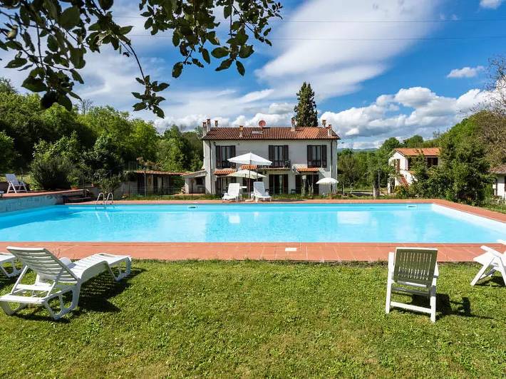 Villa for 25 people, with garden and pool, with pets - 1